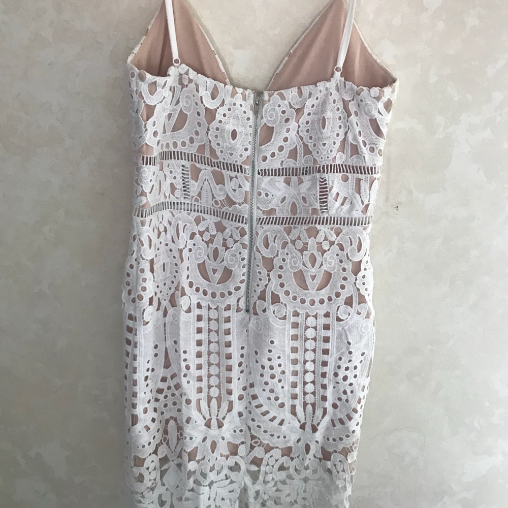 White lace dress